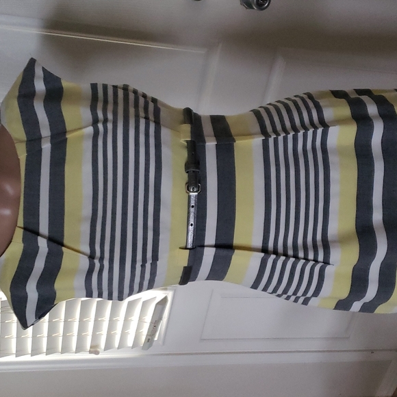 Calvin Klein 2 striped pencil dress darted pleats belt - Picture 2 of 7